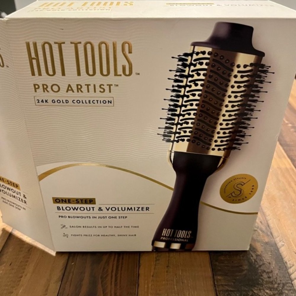 Hot Tools Blowout Brush-New In Box